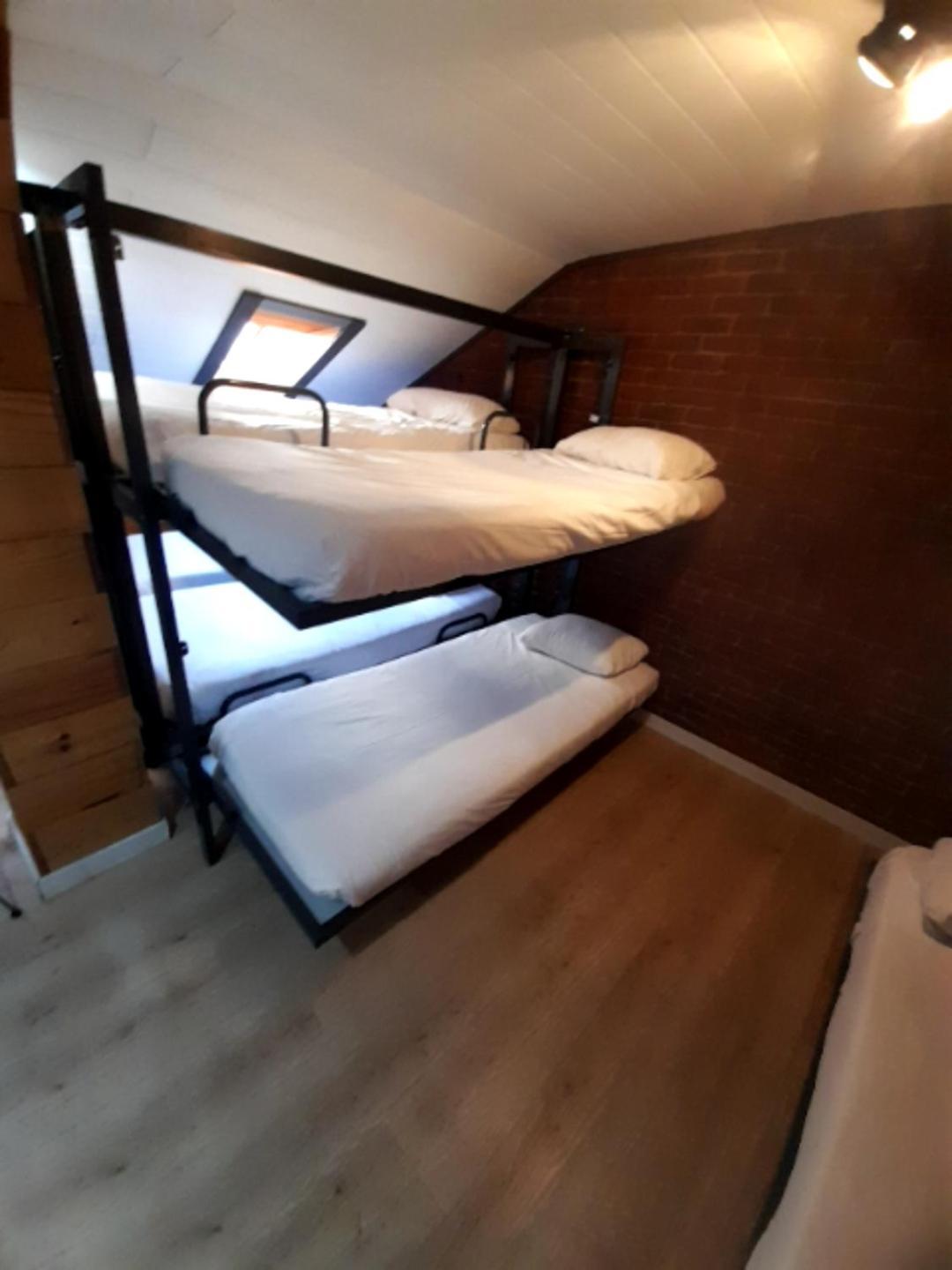 Hostal Erasmus By Gaiarooms Salamanka Exteriér fotografie